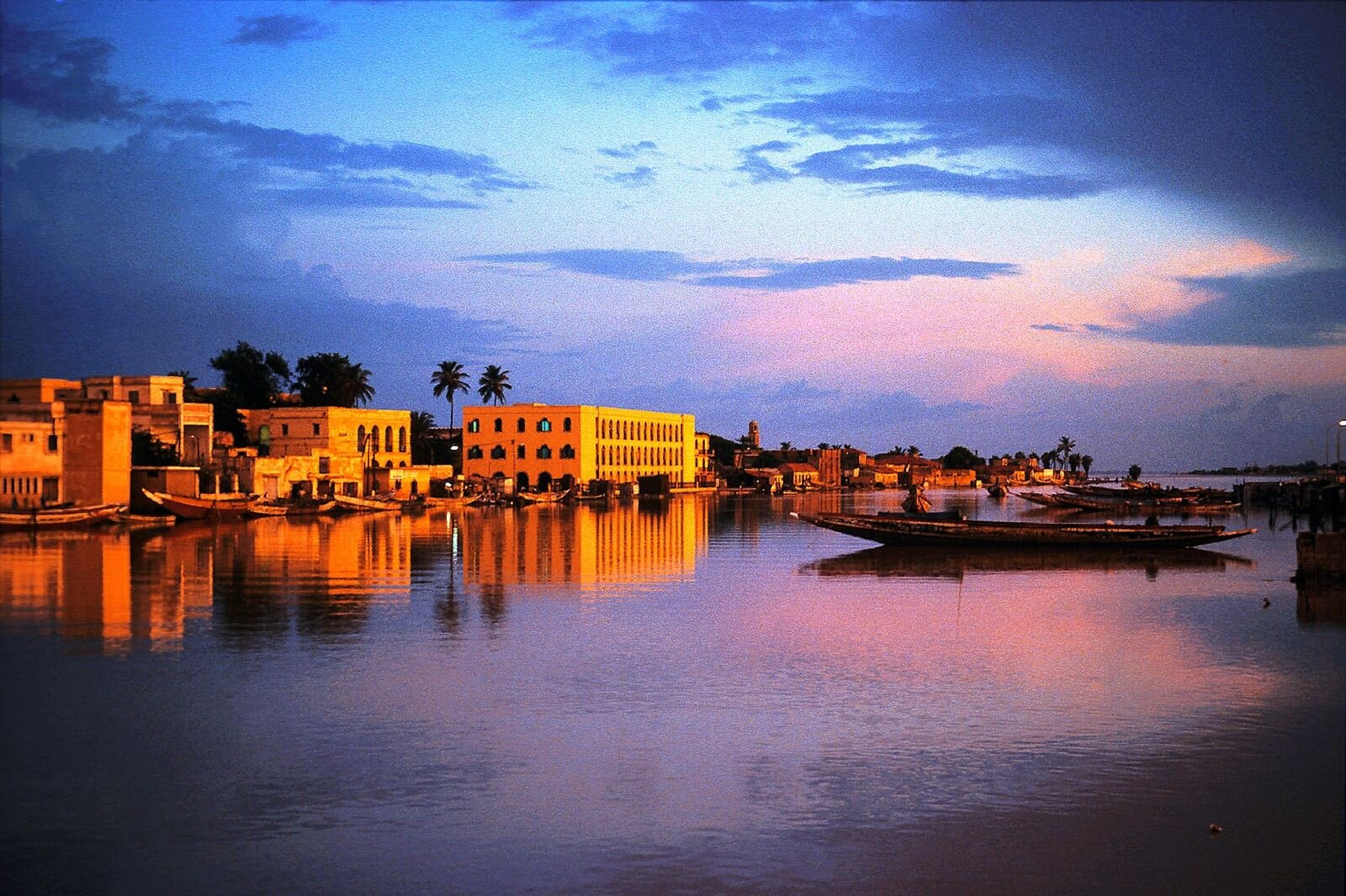 Saint-Louis at sunset