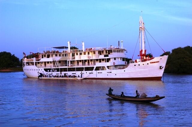 The Bou El Mogdad sailing on the Senegal River